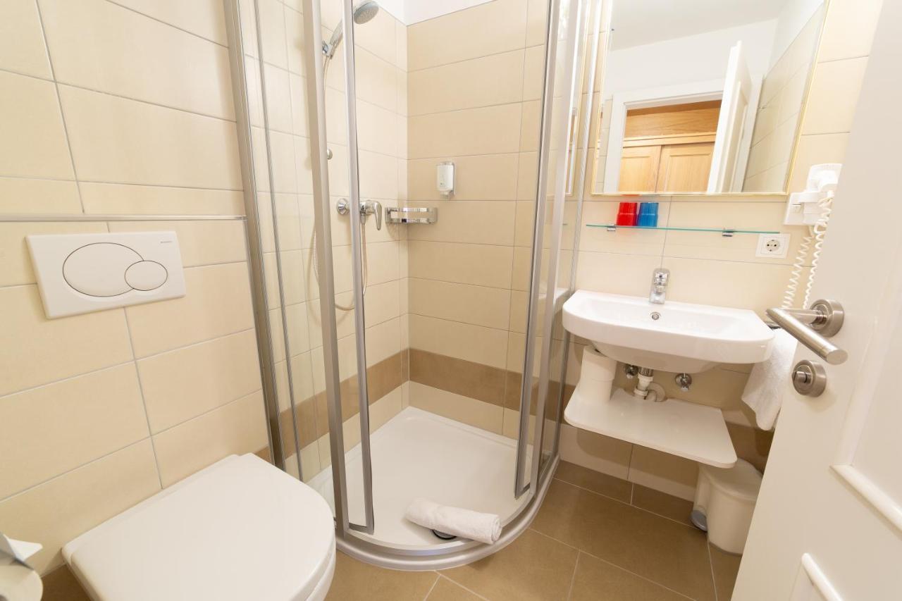 Aparthotel Hirschenau Филцмос Екстериор снимка